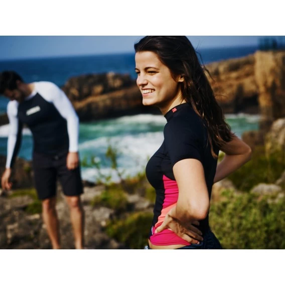 Jobe Rash Guard Damen Schwarz 2 Jobe Rash Guard Damen Schwarz – Bild 2